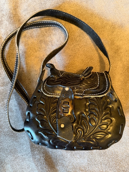 Vintage Handbags - VINTAGE Black Tooled Leather Horse Saddle Bag